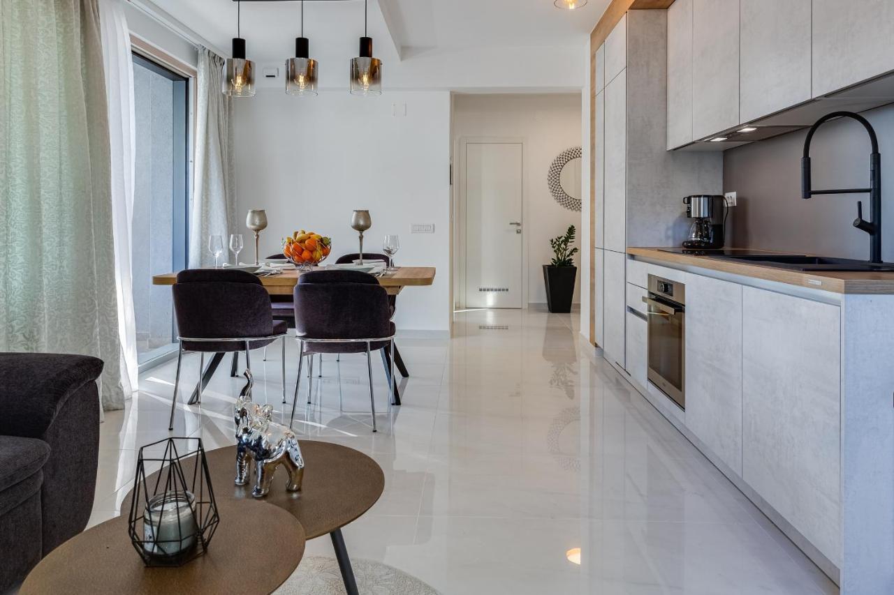 Diamond Two Bedroom Apartment Zadar Dış mekan fotoğraf
